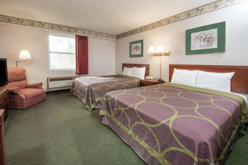 Red Roof Inn Richmond, In Bagian luar foto